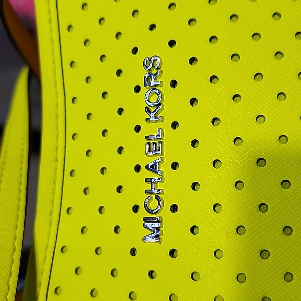 Michael kors neon jet set - Picture 3 of 8